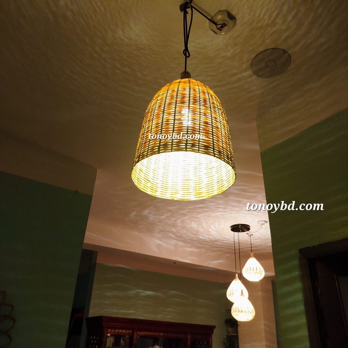 Simple-polo-e1758052177452.jpg Simple Polo Lamp - Image 1